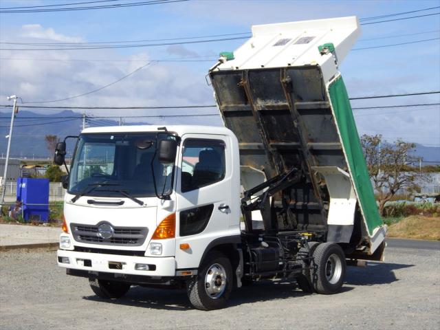 日野レンジャー 中型ダンプ - 極東製4tダンプ☆自動シート