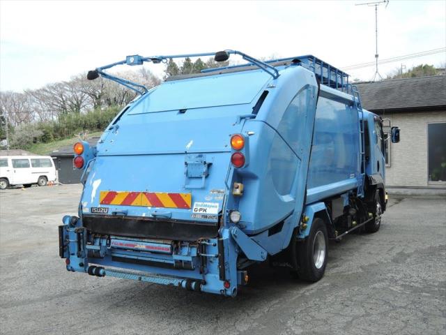 いすゞフォワード 中型塵芥車 - 8．6立米・プレス式・連続