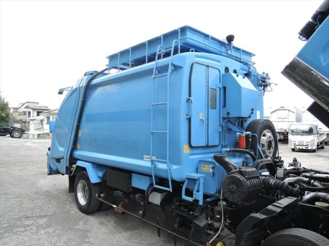 塵芥出品 中古パッカー車（塵芥車） いすゞ 鳥取・福岡・徳島 フォワード