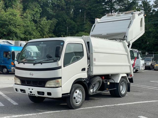 4輪パッカー車