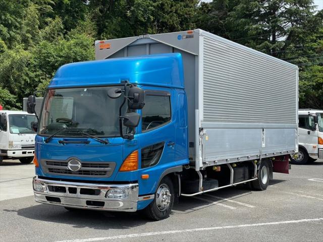 日野レンジャー 中型ウイング車 - 4tワイド☆ハイルーフ・リア 